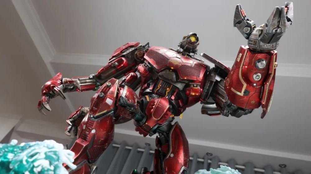 开箱全球限量99个的电动暴风赤红雕像,这也太帅了!_腾讯新闻