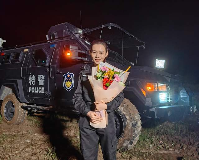 餘焰新片特警榮耀殺青展現女特警昂揚風貌