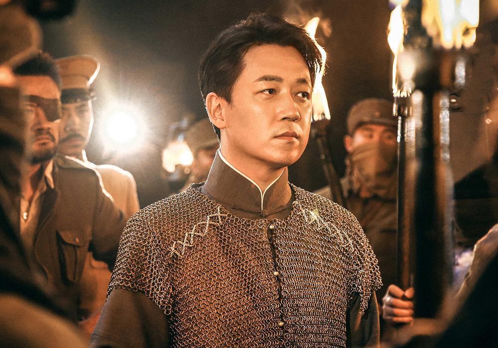昆仑神宫潘粤明太有才一人包揽5项工作剪了头发后好帅