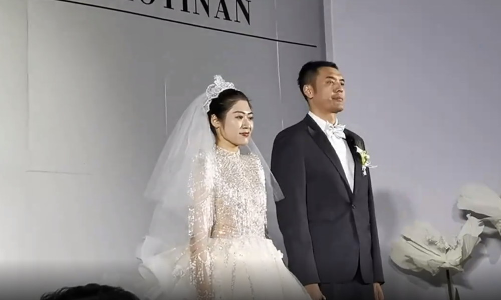 的婚礼,这也成为了遗憾,但以李晓旭,杨鸣,郭艾伦等人与廉明之间的关系