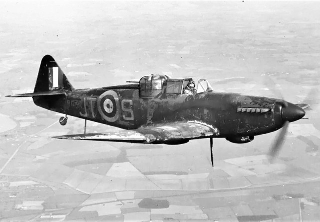 背着炮塔的战斗机,博尔顿保罗"无畏"式战斗机