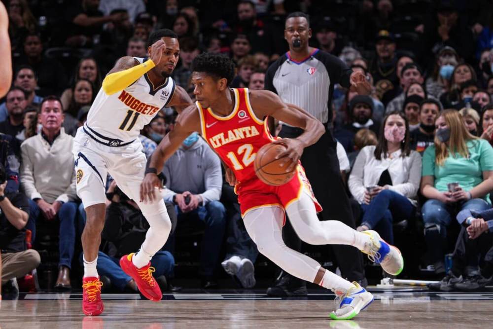 老鹰季后赛大腿归来 战雄鹿又迎进化 保持健康亿元合同真不远_腾讯