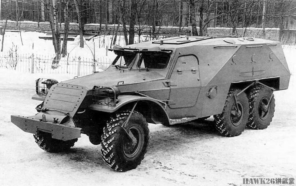 图说:btr-152装甲运兵车 苏联首款重型装甲车 中国56式仿制原型_腾讯