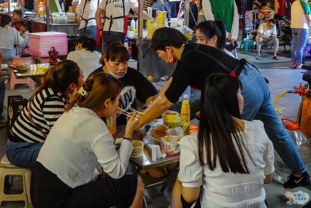 百年记忆的晋城南大街,成为了晋城夜市打卡新地标!你还记得吗?