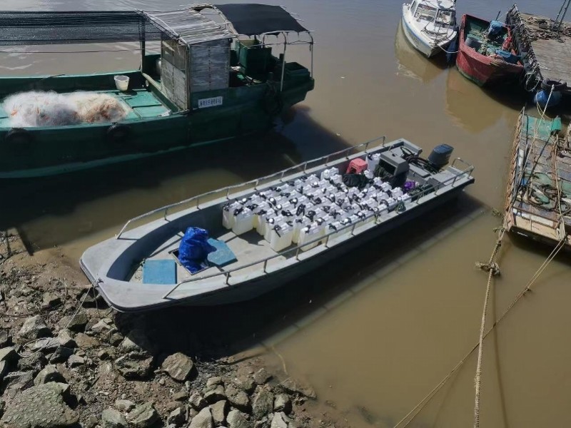 湛江海警加強重點海域巡邏管控連續查獲3起涉嫌走私案