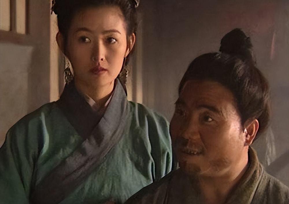 潘金莲武松武大郎罕见同框!52岁王思懿晒合照,模样不变状态好插图9