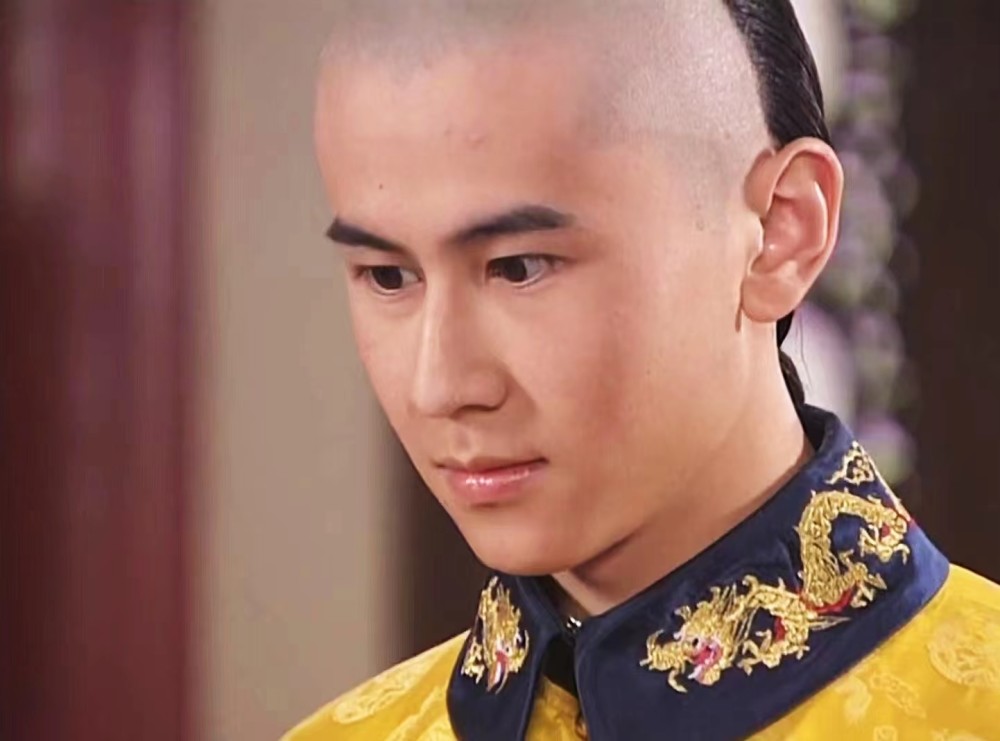 重温《孝庄秘史》才懂:博果尔的死,是对福临与董鄂妃最狠的报复_腾讯