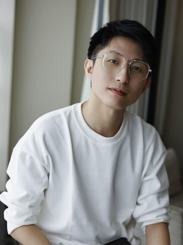 比起同行千篇一律的如意,正型观音,许群豪在快手分