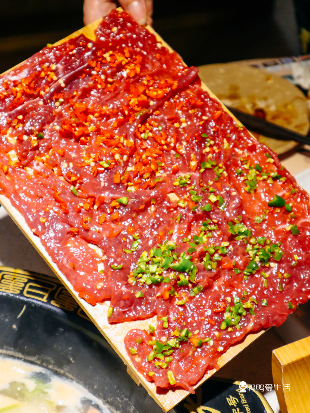 降温跟火锅更配集美这家96年老字号新品双椒牛肉完美征服味蕾