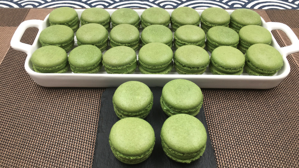 抹茶马卡龙,清新抹茶,香甜奶油,层层风味在口中依次迸发._腾讯新闻