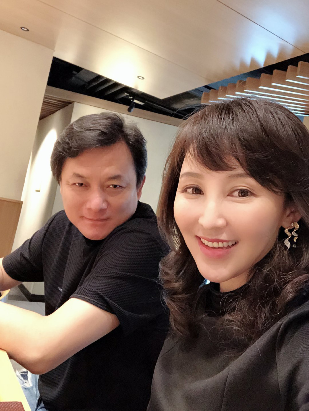 杨志刚老婆 34岁图片