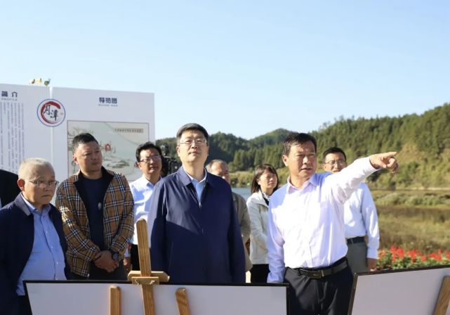 【早安,黄山】十九届七中全会公报‖黄山10年gdp年均增长7.3%