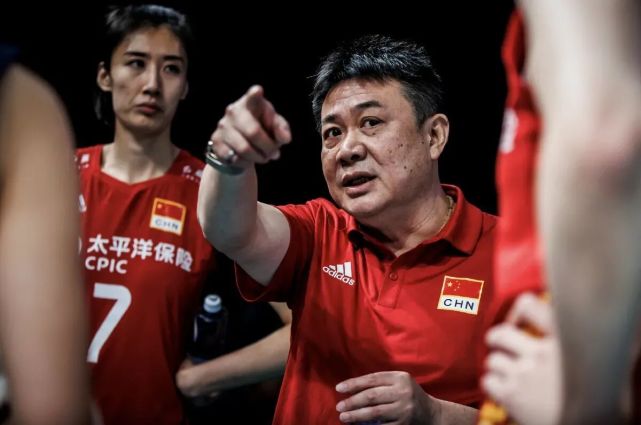 中国女排袁心玥三傻世锦赛合影会是绝唱吗