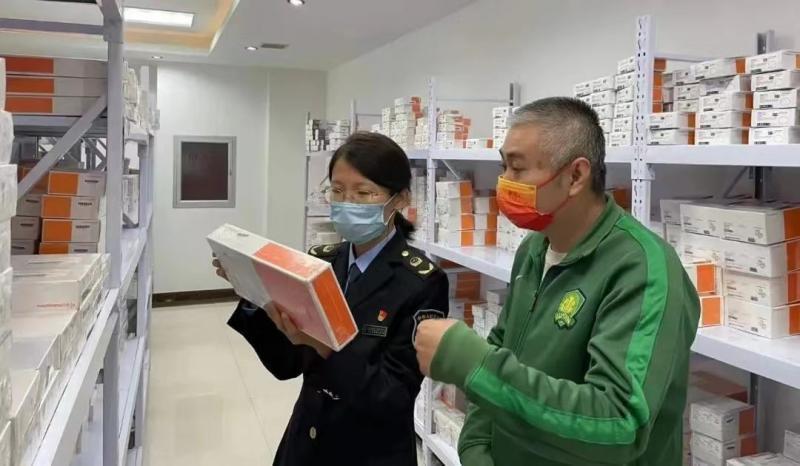 北京丰台区市场监管局为药店建起全管理档案
