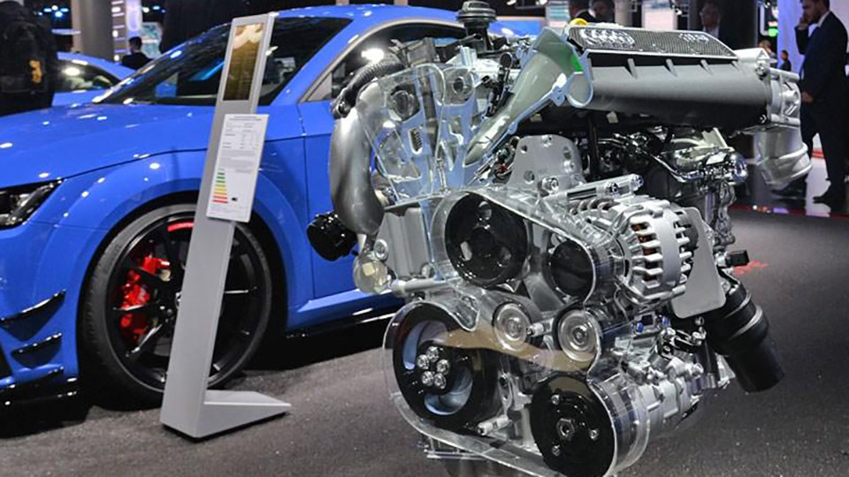 比ea888多一个缸就等于25t奥迪五缸发动机技术解析