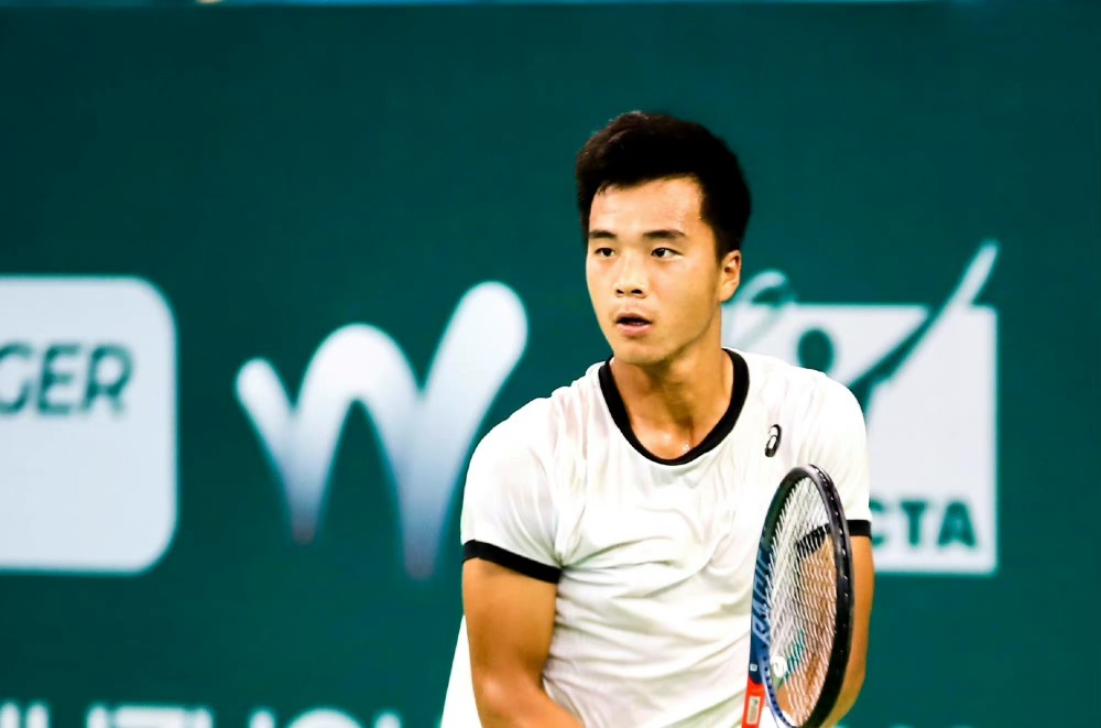 莫纳斯提尔m15第二轮:孙发京晋级八强_腾讯新闻