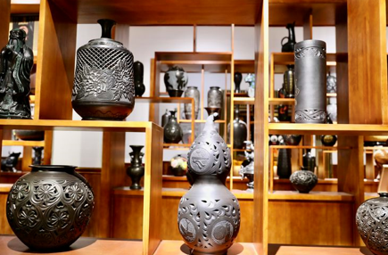 龙山黑陶有了"身份证"!