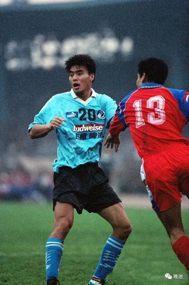 大连足球史上今天:1996年10月13日黑子一锤定音!