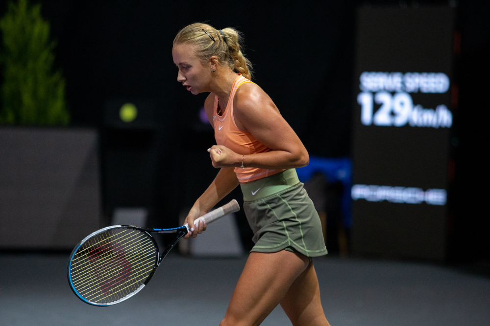 wta250克卢日纳波卡站波塔波娃横扫格鲁比奇将战邦达尔