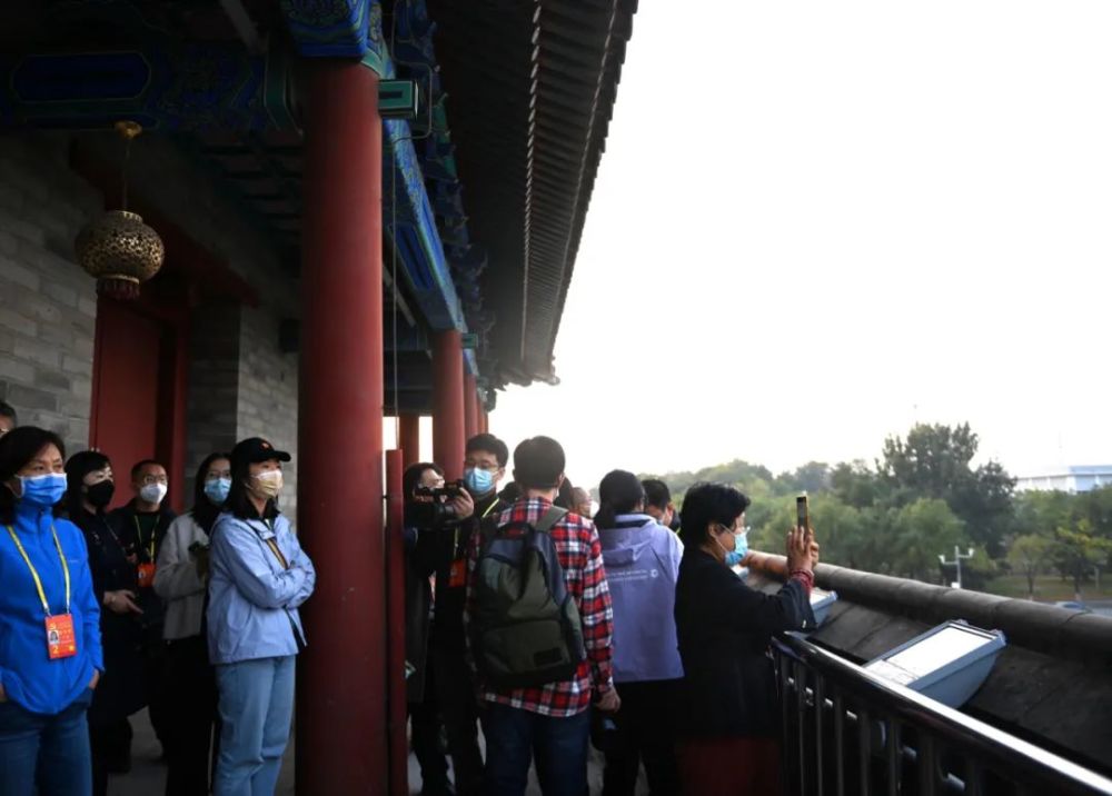 内蒙古出席党的二十大代表抵京湘鲁版小学英语五年级卫星数传天线
