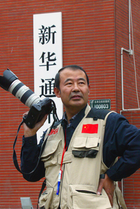 周末人物|硝烟里的"拼命三郎"赵建伟_腾讯新闻