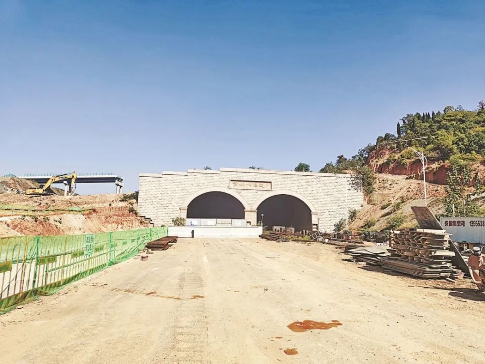 宁马高速"四改八"改扩建项目又有新进展_腾讯新闻