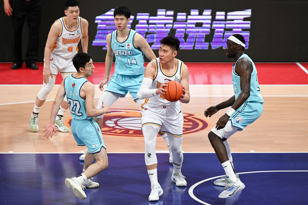 在山西队打出高光表现，常林喜欢被叫作CBA“追梦”格林｜专访_腾讯新闻