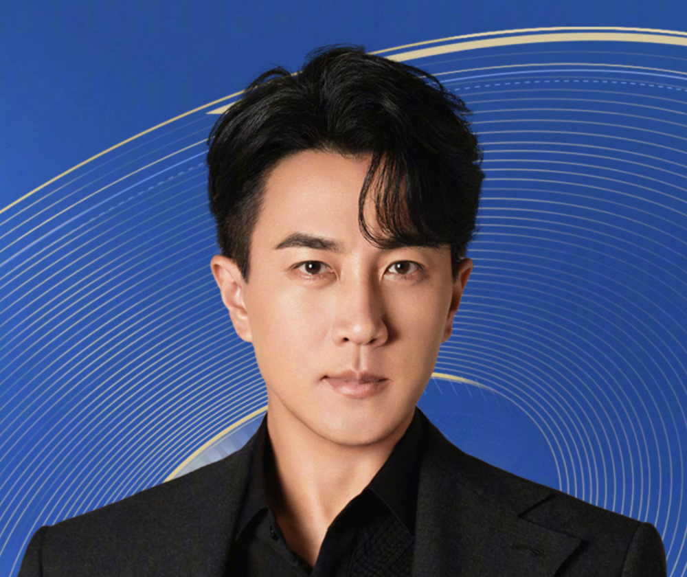 刘恺威《披荆斩棘》被淘汰,恋情传闻频出,被调侃代表作夜光剧本