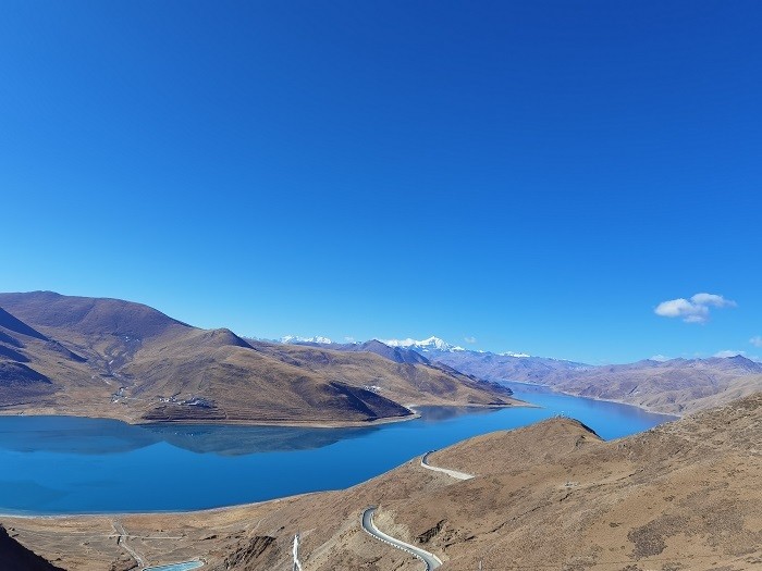 山南其他著名景點還有桑耶景區,神湖拉姆拉錯,雅礱河國家風景名勝區