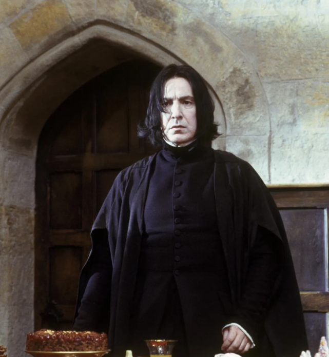 《哈利波特》海格扮演者去世,j.k.