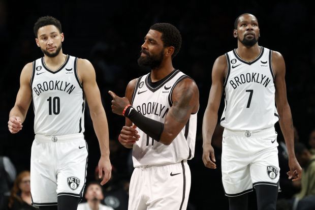 两连胜收官季前赛篮网新三巨头已擦出火花