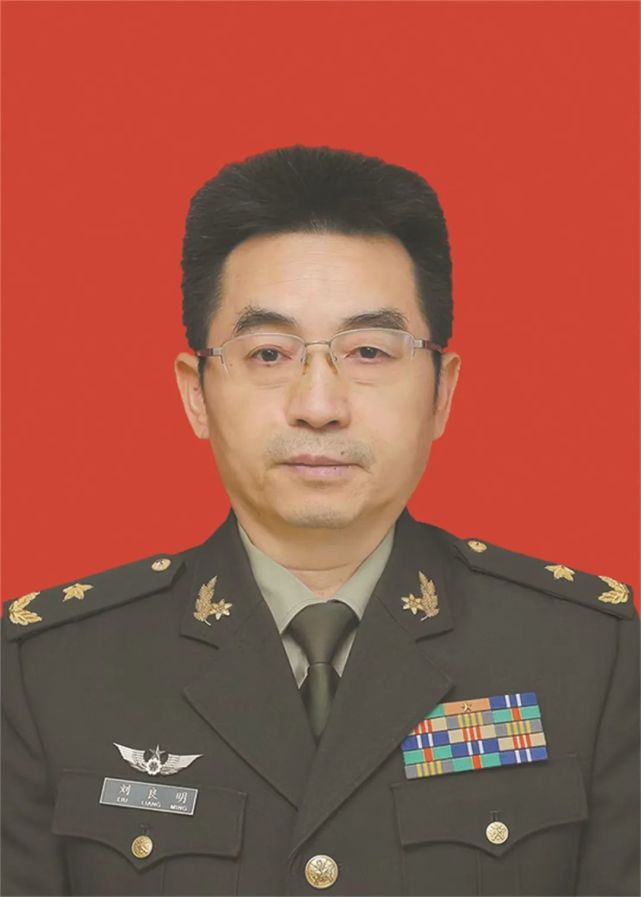 陆军"四有"标兵评选,东陆4人获提名!