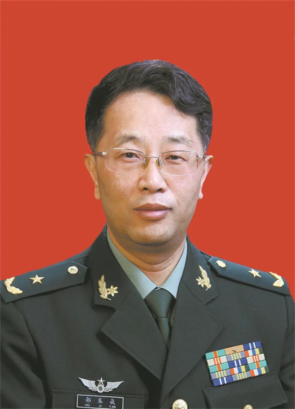 27凌胜银陆军指挥学院专业技术大校教授28郭德清西藏军区某团班长29