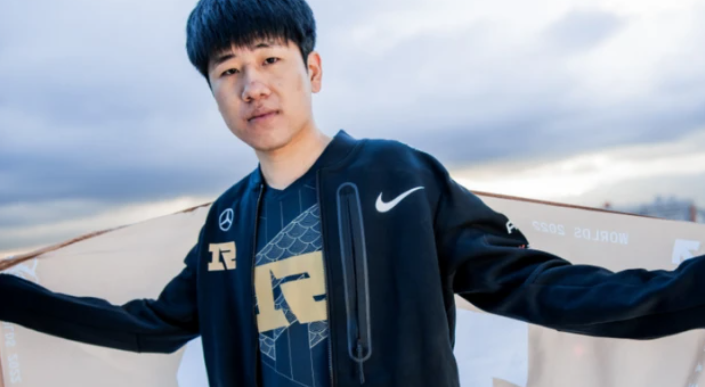 rng官宣gala也确诊新冠,八强已经不重要,张导劝回国_腾讯新闻