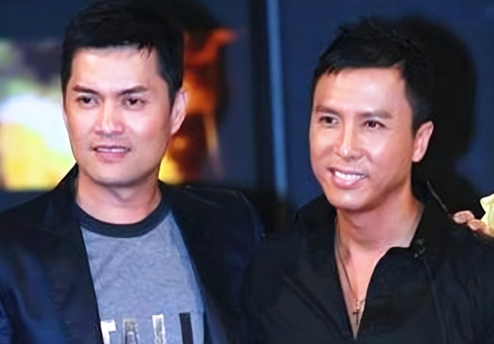 吕良伟与甄子丹内地聚会!举杯畅饮心情好,曾想跟对方做亲家遭拒