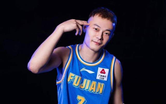 上赛季效力于广东队的汤杰哪去了下家终于确定再见cba