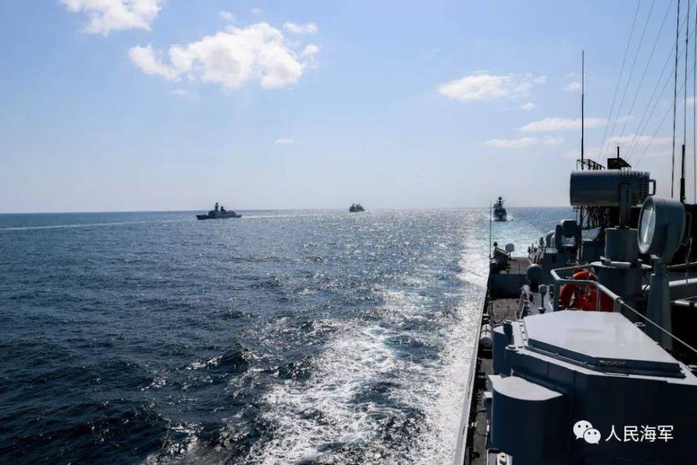 海军第42批护航编队开始执行亚丁湾,索马里海域护航任务_腾讯新闻