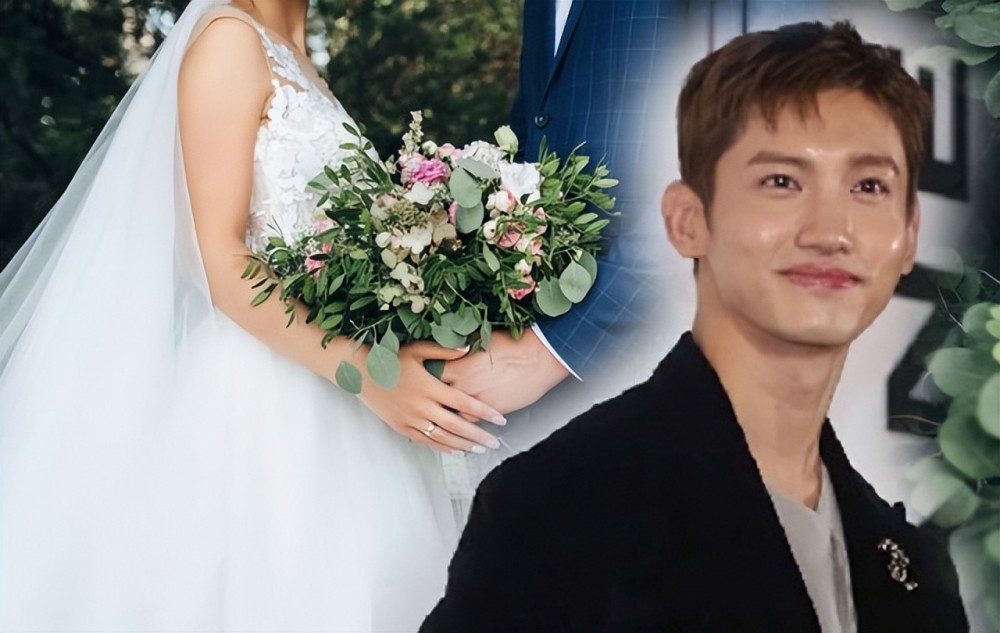 "昌珉想都没想就直接回答:"和老婆聊天之后就觉得,啊~我好像要跟这个