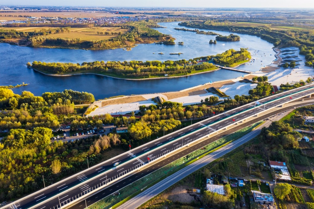 秋来浑河西峡谷流连"关东桃花源"