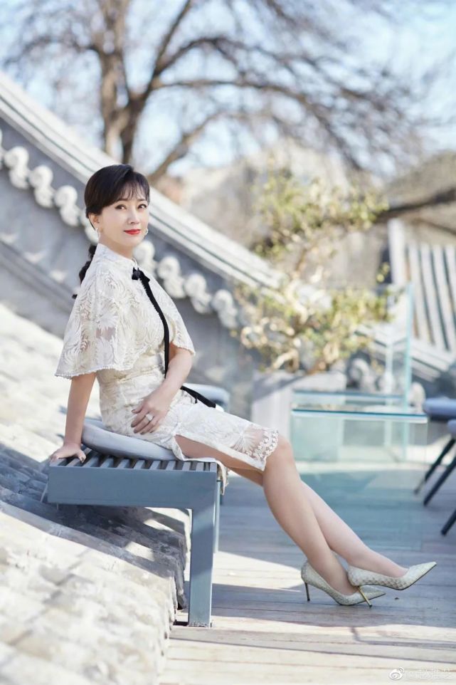 美人计|赵雅芝69岁玩了我都不敢玩的滑板