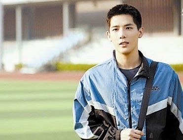 青春励志剧《炽道》王安宇诠释运动少年追梦记-腾讯新闻