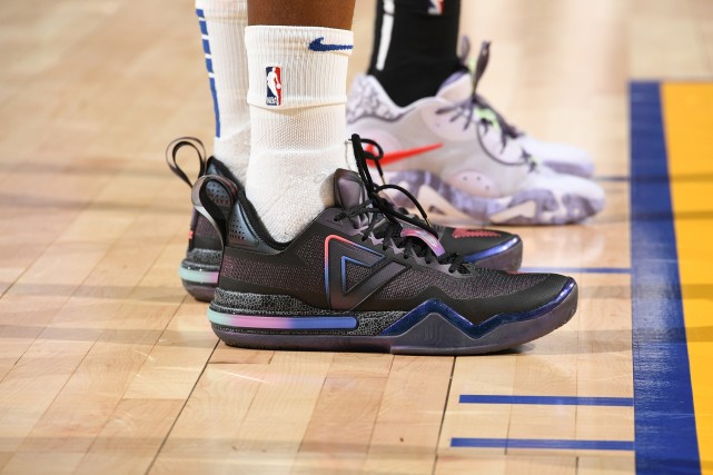 维金斯今日上脚匹克维金斯一代