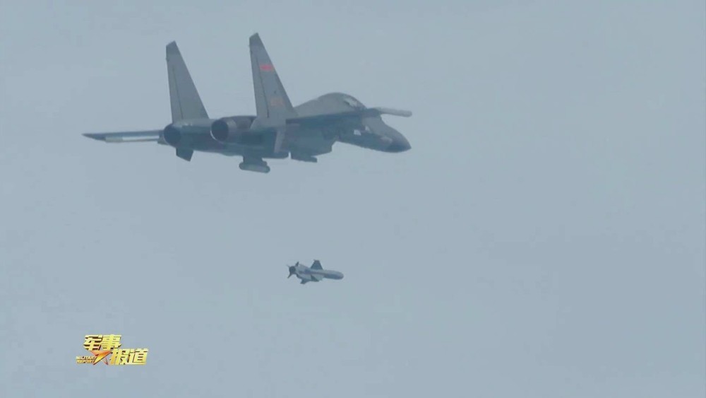俄军持续轰炸，令乌60000大军反攻受挫，俄大量购买无人机作战