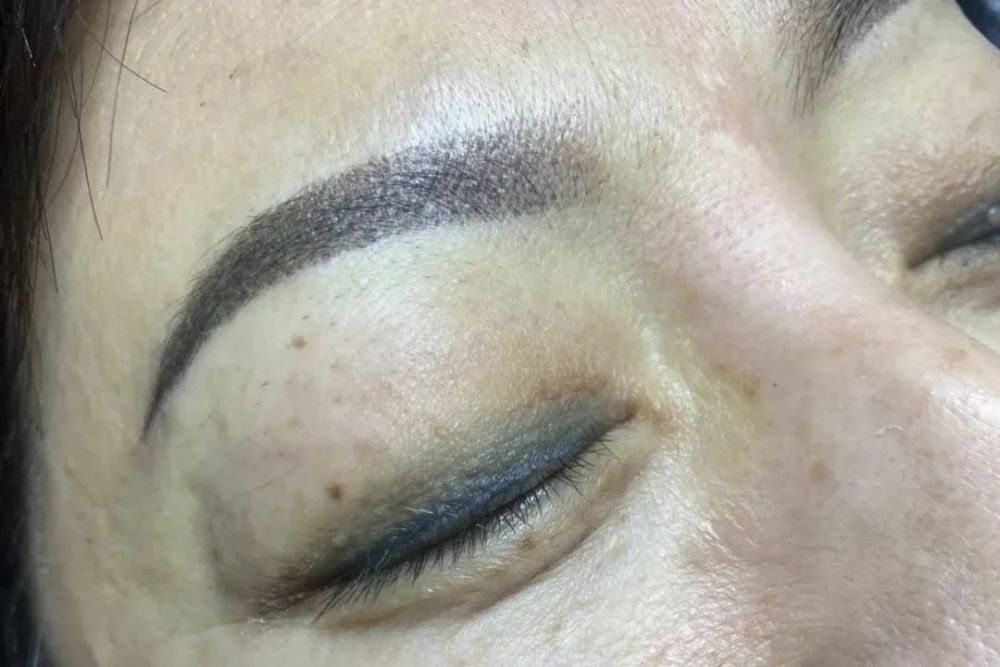 九十年代的东北老姨为啥那么爱纹眼线?插图28