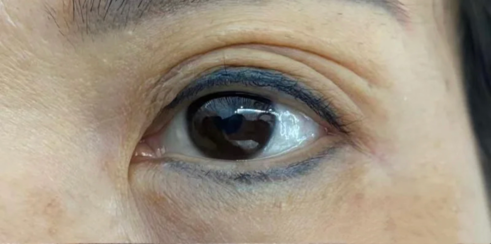 九十年代的东北老姨为啥那么爱纹眼线?插图24