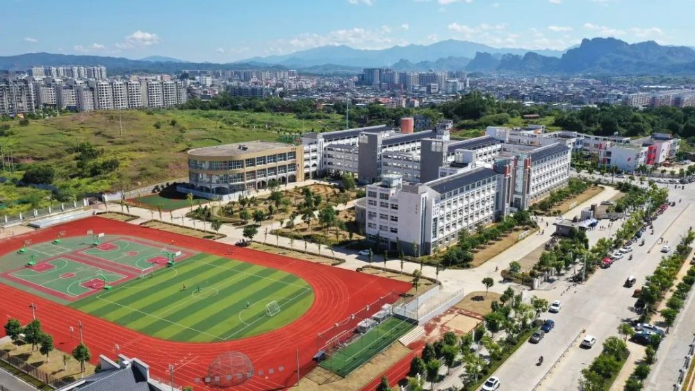 连城县实验小学连城县第一中学连城持续加大教育基础设施建设,不断