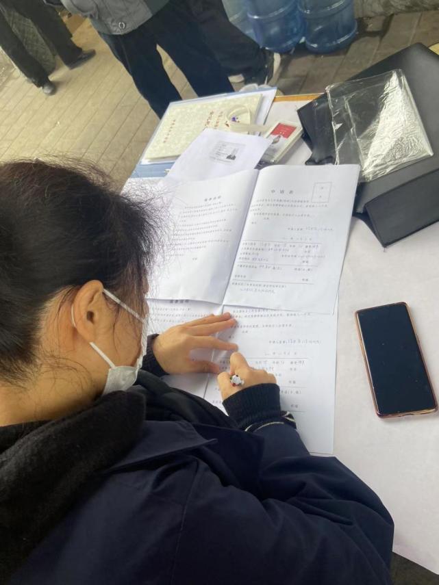 桃李满天下的天水教师临终签下角膜遗体捐献志愿书(图1)
