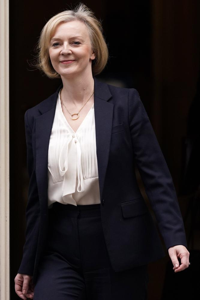 英国首相特拉斯辞职,上任仅45天_腾讯新闻