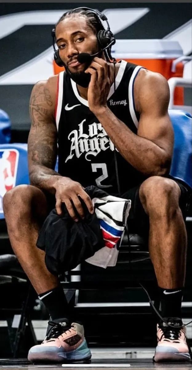 庆祝回归,送上伦纳德50张快船壁纸!