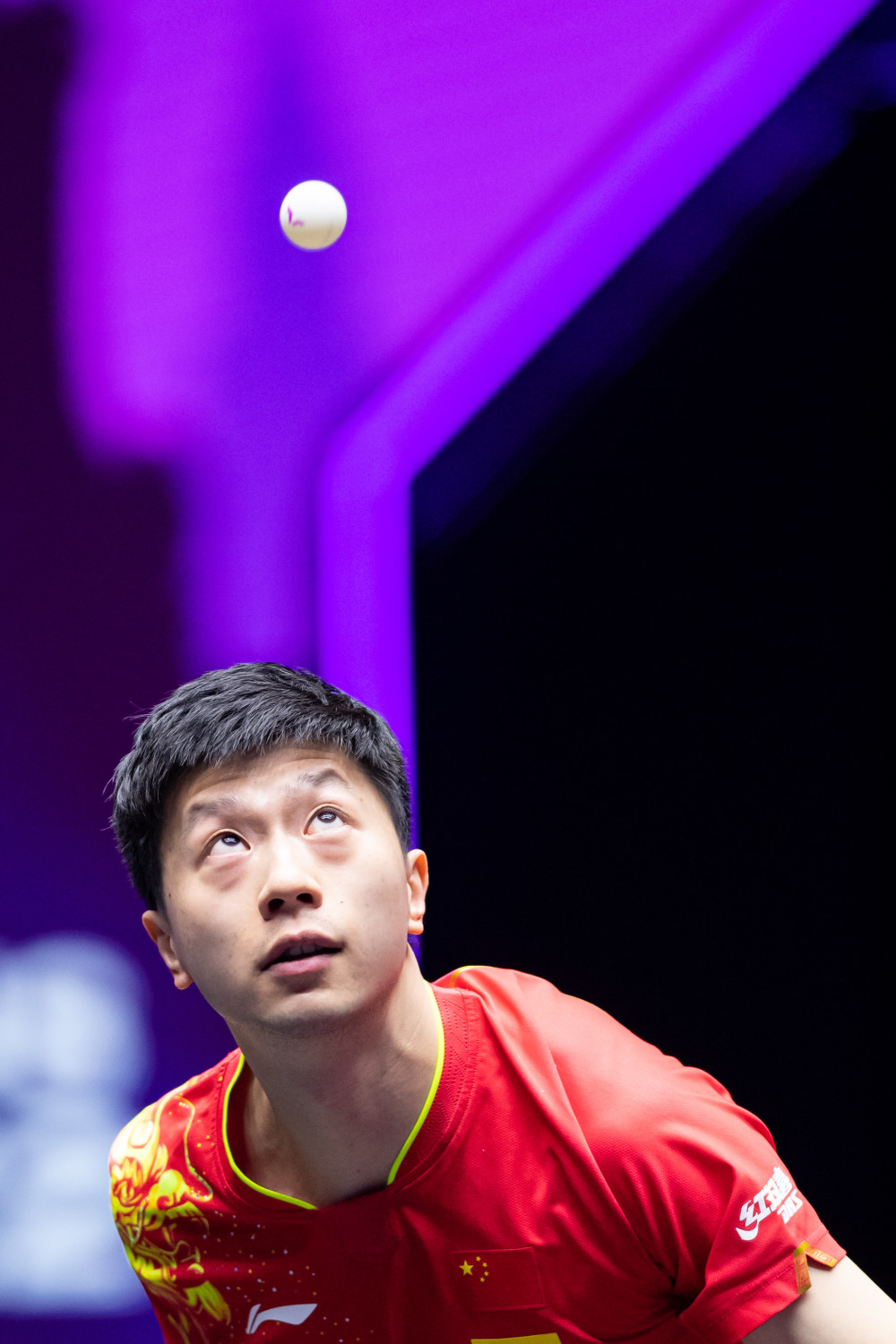 (体育)乒乓球——wtt澳门冠军赛:马龙晋级八强